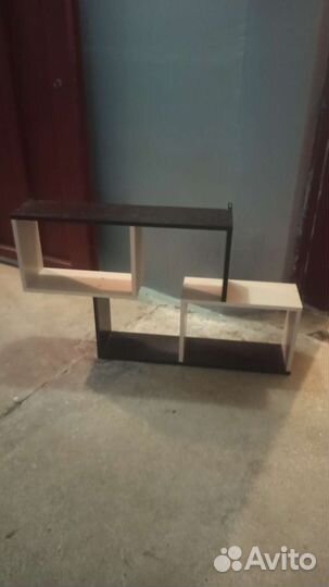 Полка настенная навесная