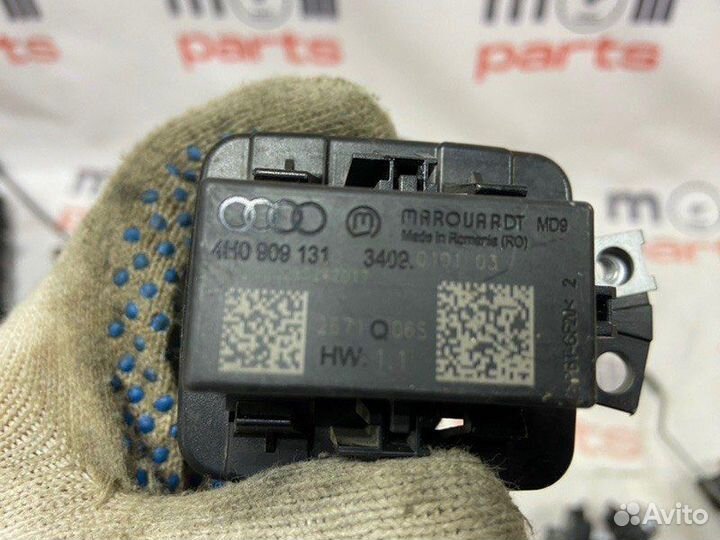 Антенна Audi A7 sportback 3.0 tfsi 2012