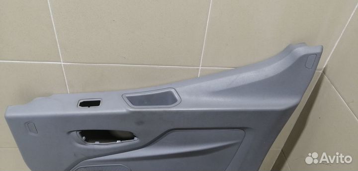 Обшивка двери передней правой Transit 2014