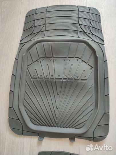 Коврики в салон универсальные