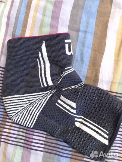 Бандаж голеностопный