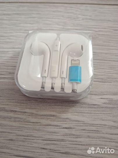 Наушники earpods