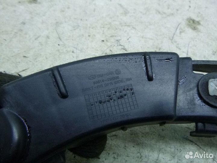 Направляющая заднего бампера правая hyundai santa