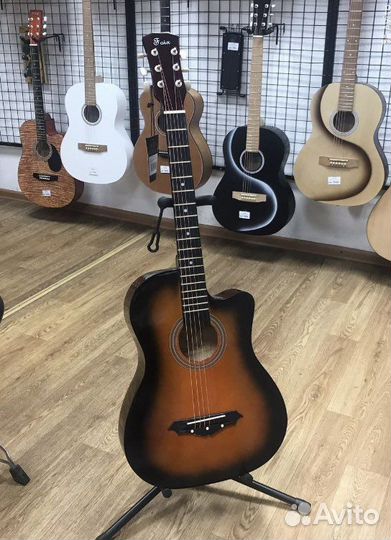 Акустическая гитара