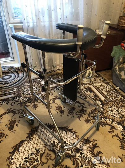 Ходунки реабилитационные