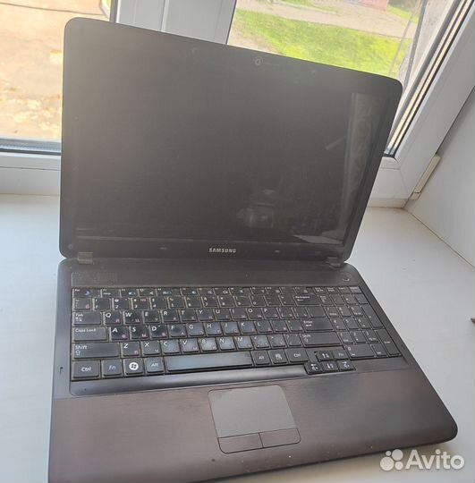 Продам ноутбук NP-R540