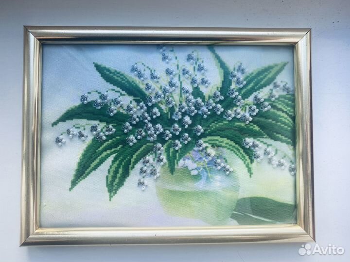 Картины из бисера в рамках