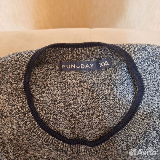 Пуловер мужской новый