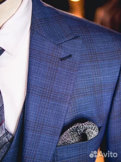 Костюм мужской классический