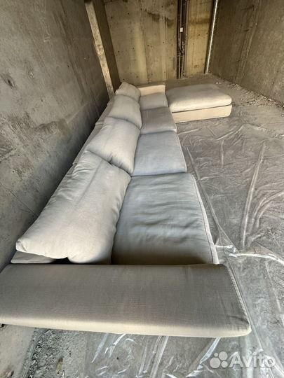Продам секционный диван Flexform