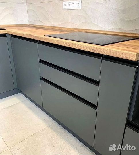 Кухонный гарнитур Royale на заказ