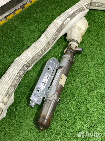 Шторка безопасности правая Bmw 6-Series F06 2016