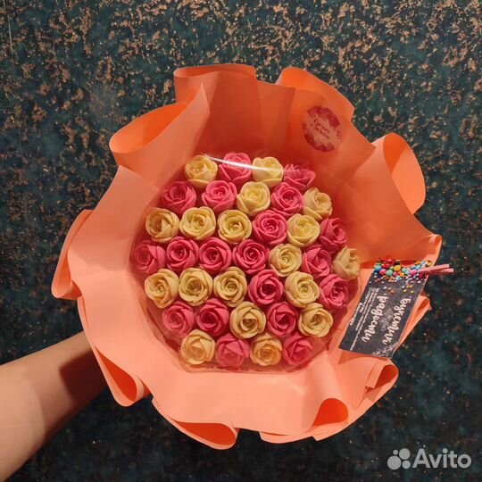 Букет из шоколадных роз