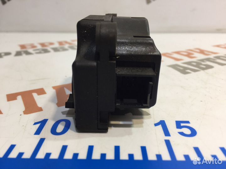 Пежо 407 Сервопривод заслонки печки