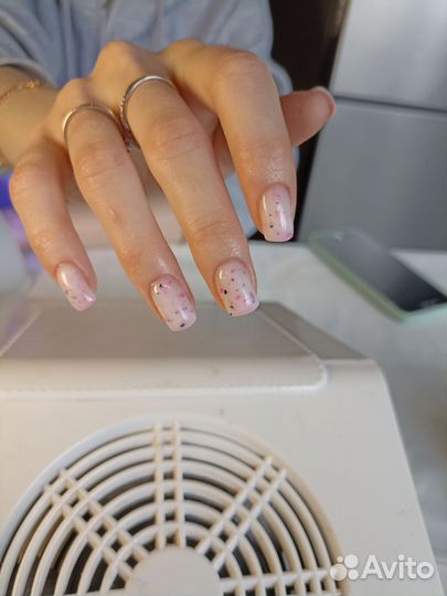 Маникюр