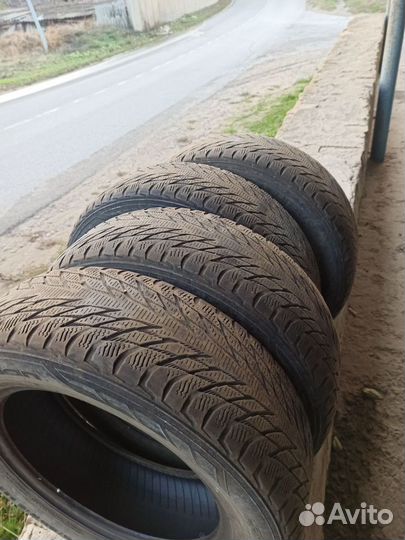 Nokian Tyres Hakkapeliitta R2 185/65 R15 92T