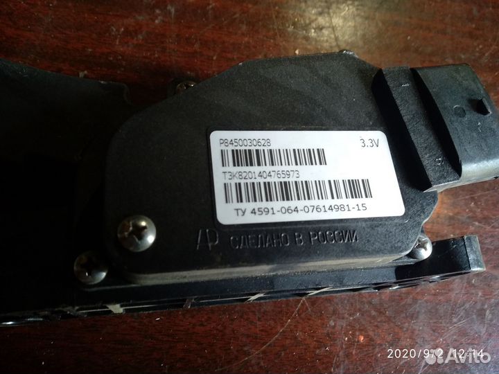 Педаль газа Лада Веста