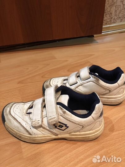 Кроссовки Lotto