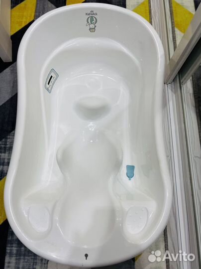 Ванночка для купания с термометром