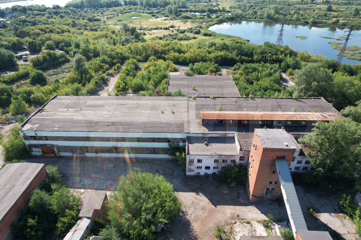 Склад, 8350 м²