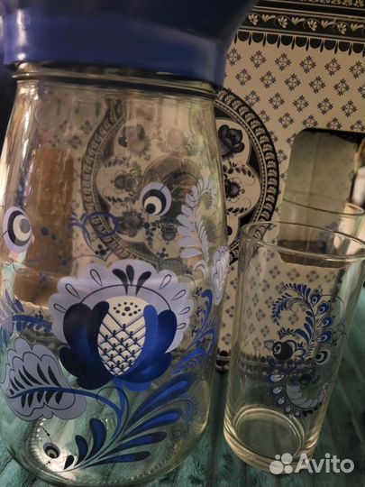 Графин и 6 стаканов набор новый в упаковке