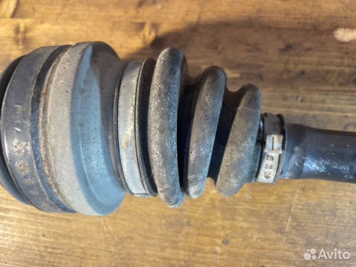 Привод задний полуось шруз задний Bmw X1 E84