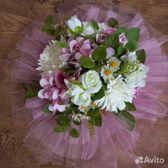 Свадебное украшение на машину