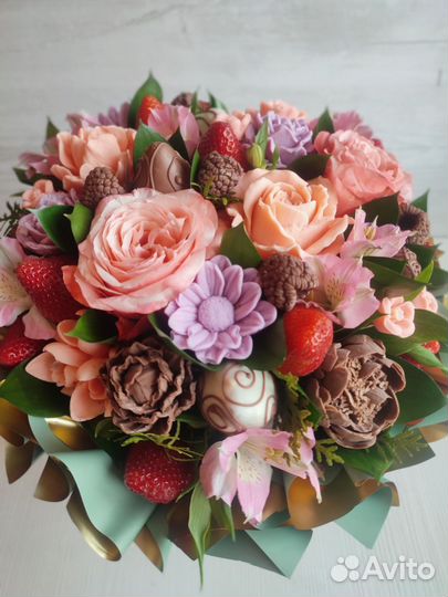 Съедобные букеты для любимых мам, бабушек, подруг