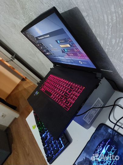 17,3 Игровой i7 11800h, RTX 3050Ti, 16гб, ssd512