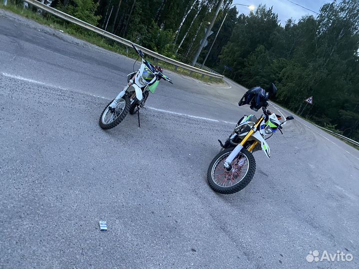 Мотоцикл рейсер 300
