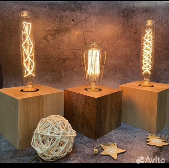 Лампа настольная