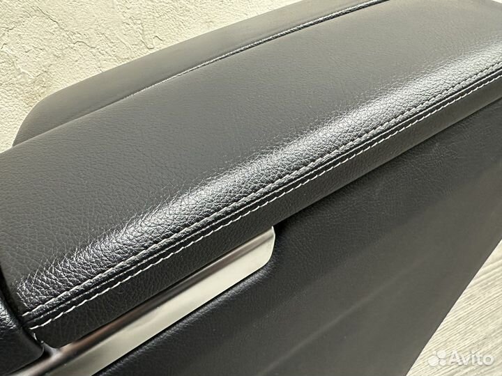 Подлокотник чёрная кожа Mercedes ML W166 GL X166