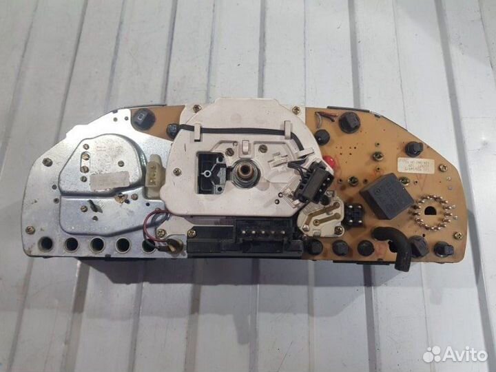 Панель приборов Mercedes-Benz Е Class W124