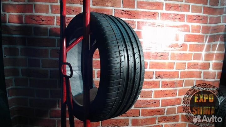 Michelin Pilot Sport 3 245/40 R18 93Y