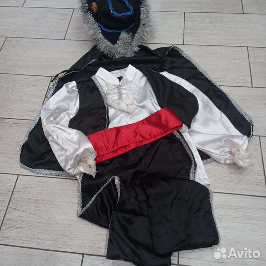 Новогодний костюм для мальчика