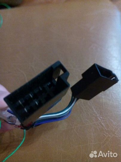 Провед от мкрофона