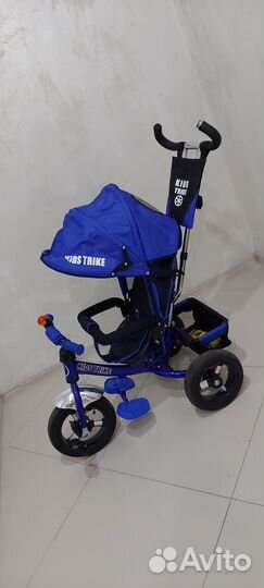 Детский трехколесный велосипед