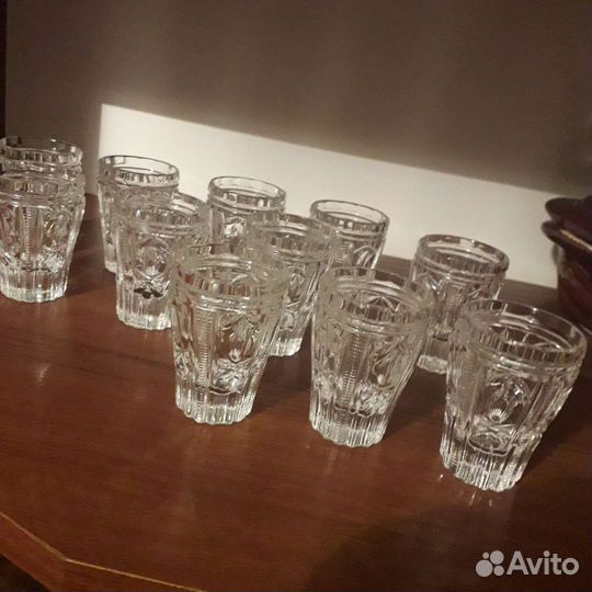 Хрусталь: Конфетницы, Вазы, Салатники. Стопки