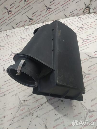 Корпус воздушного фильтра m113 w210 Mercedes