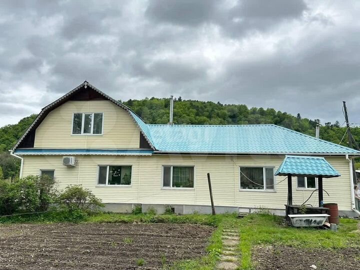 Дом 227,7 м² на участке 15 сот.