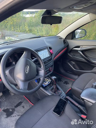 LADA Vesta 1.6 МТ, 2018, 60 000 км