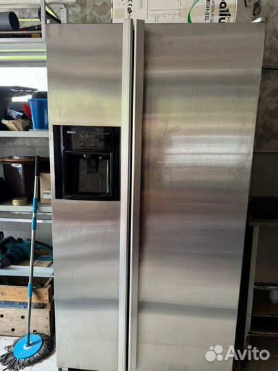 Холодильник Side by side б/у Bosch KGU 66990