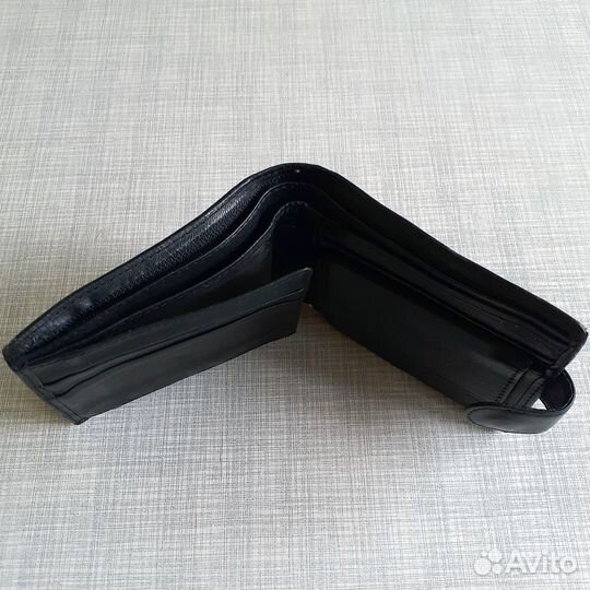 Кошельки кожаные мужские