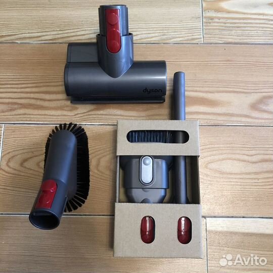 Насадки-щетки для пылесоса Dyson V8, V10, V11