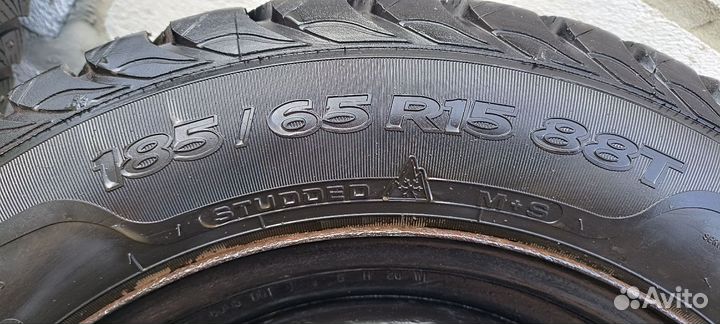 Диски с зимней резиной Sava Eskimo Stud 185/65 R15