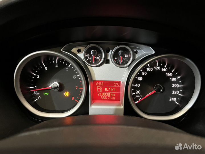 Ford Focus 1.6 МТ, 2010, 210 038 км