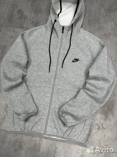 Спортивный костюм Nike