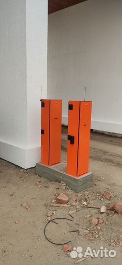 Установка шлагбаума