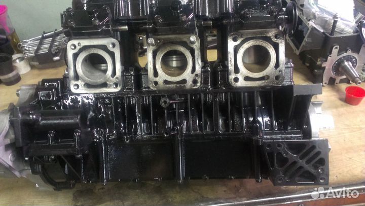 Двигатель на гидроцикл yamaha gp1200R