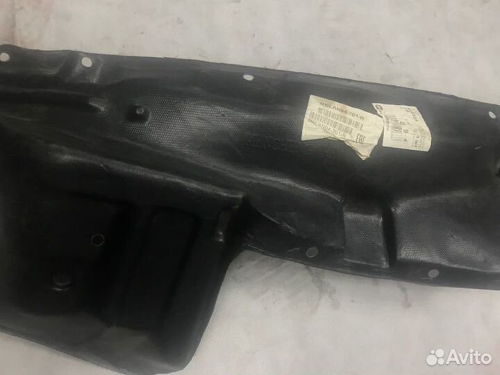 Подкрылок передний правый Mitsubishi Lancer CS1A